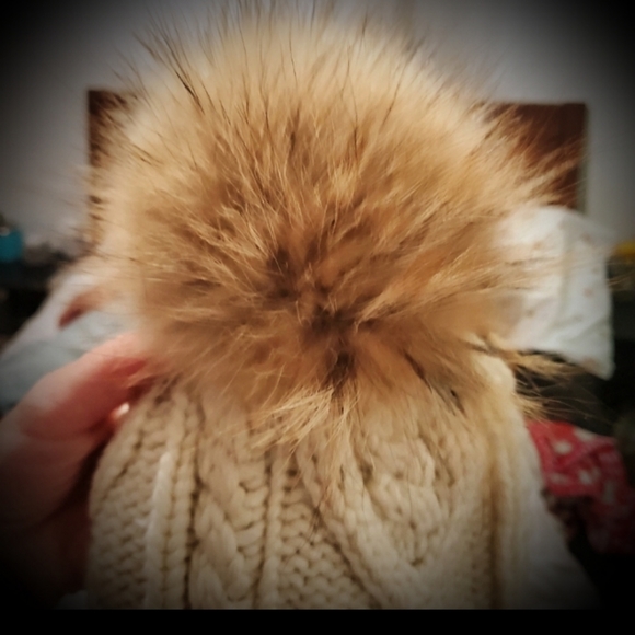 Real Fur winter hat - Picture 2 of 3